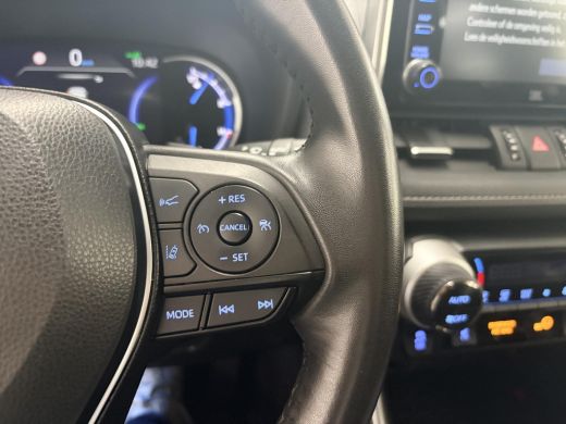 Toyota RAV4 2.5 Hybrid AWD Style ActivLease financial lease