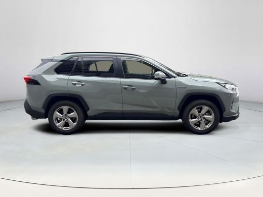 Toyota RAV4 2.5 Hybrid AWD Style ActivLease financial lease