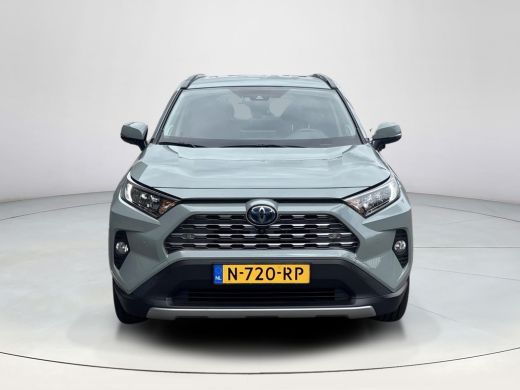 Toyota RAV4 2.5 Hybrid AWD Style ActivLease financial lease