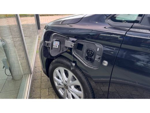 Volkswagen Caddy Life Maxi 1.5 eTSI eHybrid 19,7 kWh DSG Automaat 7 persoons | Navi by APP | Camera | Airco voor e... ActivLease financial lease