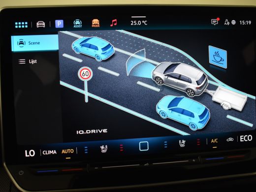 Volkswagen Golf 1.5 eHybrid GTE 272PK DSG/AUTO | 360gr Camera | Elektr Glazen panorama-dak | Head-up Display | Ap... ActivLease financial lease