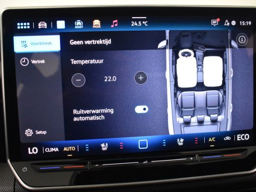 Volkswagen Golf 1.5 eHybrid GTE 272PK DSG/AUTO | 360gr Camera | Elektr Glazen panorama-dak | Head-up Display | Ap... ActivLease financial lease