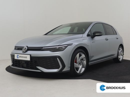 Volkswagen Golf 1.5 eHybrid GTE 272PK DSG/AUTO | 360 gr camera | Trekhaak uitklapbaar | Parkeerassistent | Head-u... ActivLease financial lease