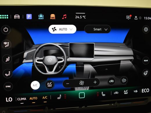 Volkswagen Golf 1.5 eHybrid GTE 272PK DSG/AUTO | 360 gr camera | Trekhaak uitklapbaar | Parkeerassistent | Head-u... ActivLease financial lease