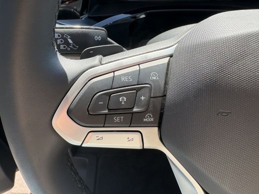 Volkswagen Multivan 1.5 eHybrid L2 Bulli Edition 4Motion 245PK | 360 camera | Trekhaak | keyless entry ActivLease financial lease