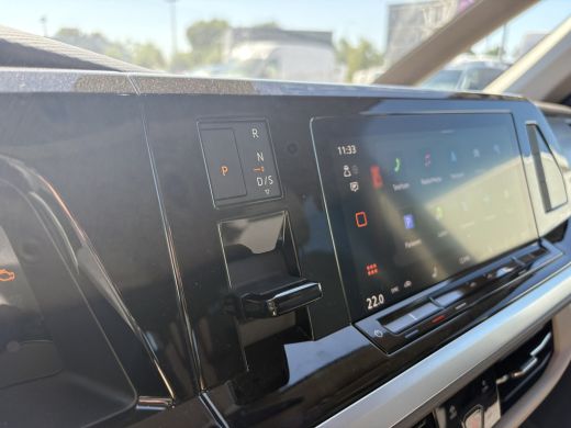 Volkswagen Multivan 1.5 eHybrid L2 Bulli Edition 4Motion 245PK | 360 camera | Trekhaak | keyless entry ActivLease financial lease