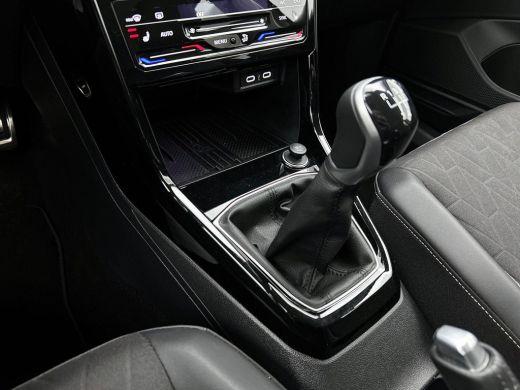 Volkswagen T-Cross 1.0 TSI Goal CARPLAY | AD-CRUISE | STOELVERWARMING ActivLease financial lease