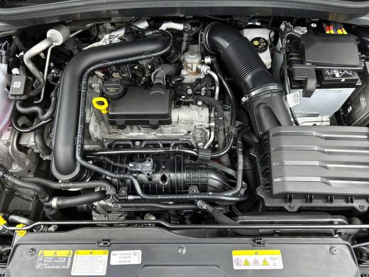 Volkswagen T-Cross 1.0 TSI Goal CARPLAY | AD-CRUISE | STOELVERWARMING ActivLease financial lease