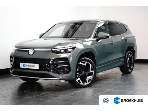 Volkswagen Tayron 1.5 TSI eHybrid 272PK R-Line | PANORAMADAK | ELEKTR. A. KLEP | 19 INCH | STOEL + STUURVERW. | CAMERA ActivLease financial lease