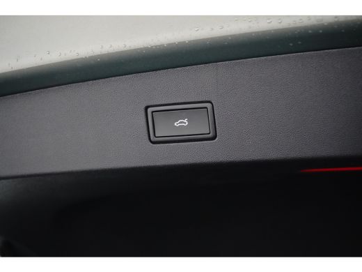Volkswagen Tayron 1.5 TSI eHybrid 272PK R-Line | PANORAMADAK | ELEKTR. A. KLEP | 19 INCH | STOEL + STUURVERW. | CAMERA ActivLease financial lease