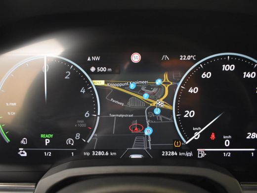 Volkswagen Touareg 3.0 TSI eHybrid 462PK 4Motion R | 360gr Camera | Pano Dak l Luchtvering l Head-up display | App C... ActivLease financial lease