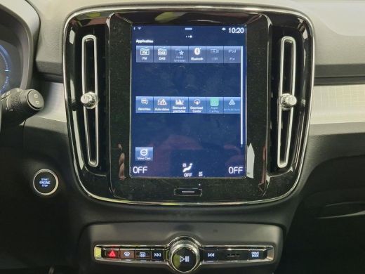 Volvo  XC40 1.5 T4 Plug-in hybrid Core Bright Facelift! | Camera | Crystal White | Trekhaak ActivLease financial lease