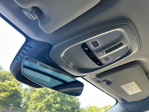 Volvo  XC60 2.0 T6 Plug-in hybrid AWD Ultimate Dark | HU-Display | Harman/Kardon | Camera | Panoramadak | ActivLease financial lease