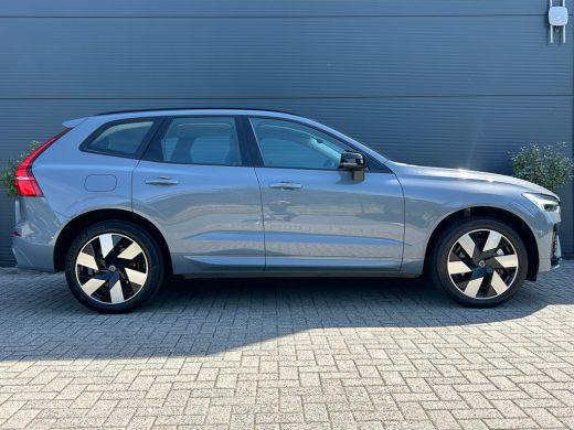 Volvo  XC60 2.0 T6 Plug-in hybrid AWD Ultimate Dark | HU-Display | Harman/Kardon | Camera | Panoramadak | ActivLease financial lease