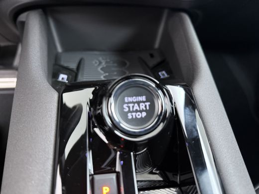 Alfa Romeo Junior Ibrida ActivLease financial lease