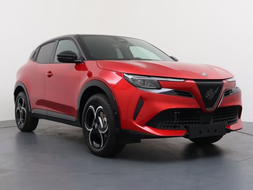 Alfa Romeo Junior Ibrida Automaat ActivLease financial lease
