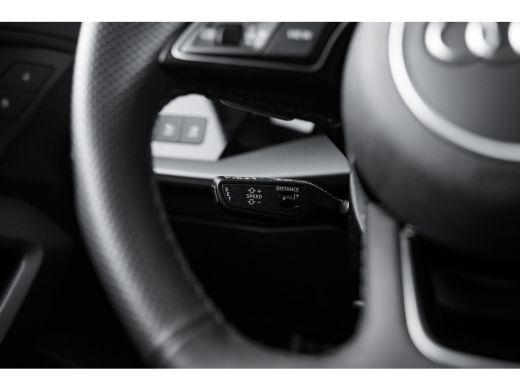 Audi A3 Sportback 40 204PK TFSI e S edition | Achteruitrijcamera | Stoelverwarming | Ambianceverlichting ... ActivLease financial lease