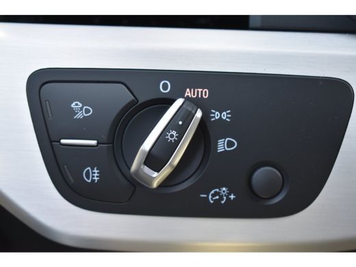 Audi A4 Avant 35 150PK TFSI S edition Competition | S-Line in- en exterieur | Audi Virtual Cockpit | Spor... ActivLease financial lease