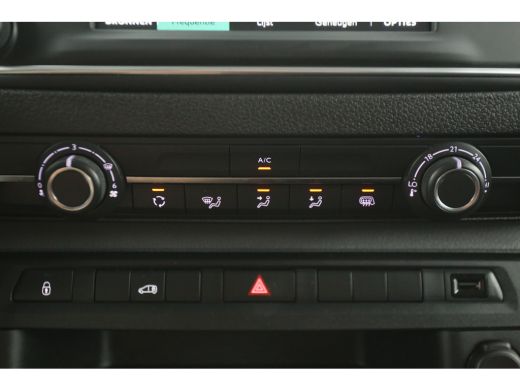 Citroën &euml;-Jumpy 75 kWh L2H1 | Snelladen | SOH 92% | Airco | Cruise | Carplay | 3 Zits ActivLease financial lease
