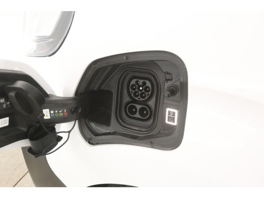 Citroën Jumpy Elektrisch 75 kWh L2H1 | Snelladen | SOH 92% | Airco | Cruise | Carplay | 3 Zits ActivLease financial lease