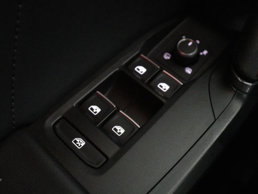 CUPRA Leon | Half leder | Stuur/stoel verwarming | Adaptive cruise | Lane assist | Carplay | Sfeerverlichtin... ActivLease financial lease
