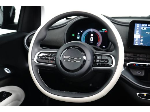 Fiat 500C La Prima 42 kWh Cabrio 3 Fase | Vol-Leder | Adaptive Cruise | Stoelverwarming | Achteruitrijcamera | ActivLease financial lease