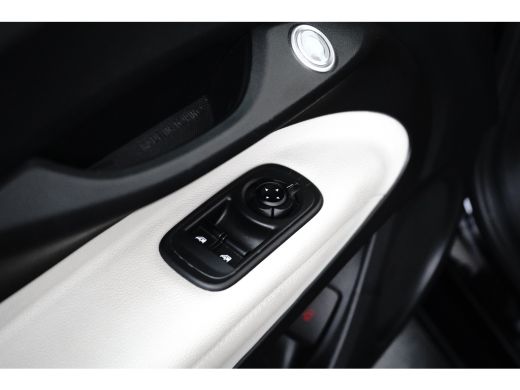 Fiat 500C La Prima 42 kWh Cabrio 3 Fase | Vol-Leder | Adaptive Cruise | Stoelverwarming | Achteruitrijcamera | ActivLease financial lease
