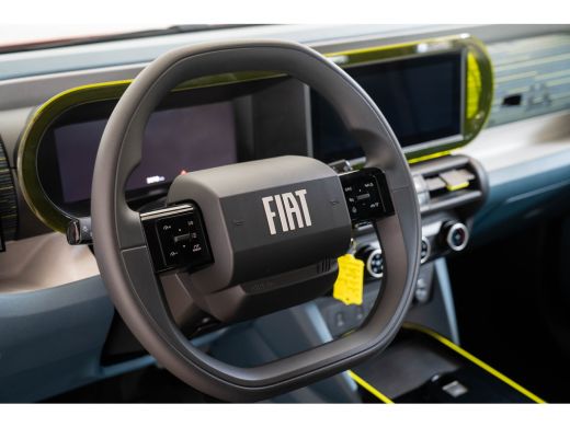 Fiat Grande Panda RED 11kW 44 kWh | Apple Carplay & Android Auto | Cruise Controle | Parkeersensoren | LED | Airco | ActivLease financial lease