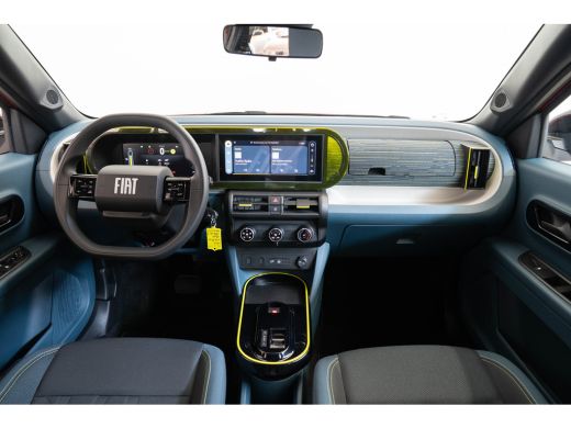 Fiat Grande Panda RED 11kW 44 kWh | Apple Carplay & Android Auto | Cruise Controle | Parkeersensoren | LED | Airco | ActivLease financial lease