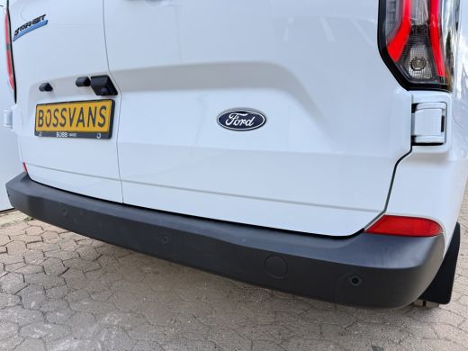 Ford E-Transit Custom 71kWh 140PK Elektrisch 344km WLTP 2300kg Trekvermogen BEV Snelladen Stoel + Stuur verwarming LED ... ActivLease financial lease