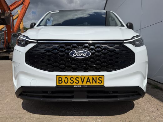 Ford E-Transit Custom 71kWh 140PK Elektrisch 344km WLTP 2300kg Trekvermogen BEV Snelladen Stoel + Stuur verwarming LED ... ActivLease financial lease