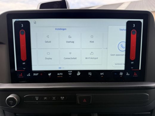 Ford E-Transit Custom 71kWh 140PK Elektrisch 344km WLTP 2300kg Trekvermogen BEV Snelladen Stoel + Stuur verwarming LED ... ActivLease financial lease
