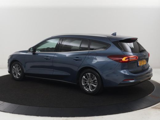 Ford Focus 1.0 EcoBoost Hybrid Titanium Automaat 155 PK | Navi | Clima | Cruise Control | Parkeersensor | Ca... ActivLease financial lease
