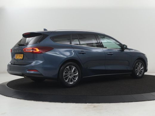 Ford Focus 1.0 EcoBoost Hybrid Titanium Automaat 155 PK | Navi | Clima | Cruise Control | Parkeersensor | Ca... ActivLease financial lease