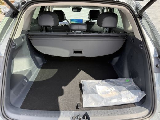Geely Starray EM-i 1.5 Max+ PHEV | Long Range | 8 jaar garantie | Geely Specialist | Pano ActivLease financial lease
