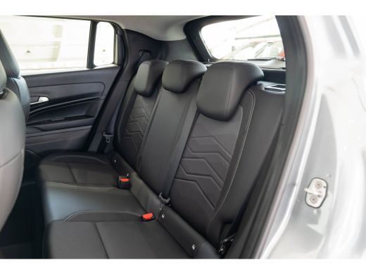 Jeep Avenger 1.2 e-Hybrid Summit | Tot 8 Jaar Garantie | Navigatie | Elektrische Achterklep | Camera | Keyless... ActivLease financial lease