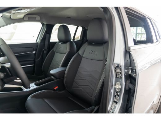 Jeep Avenger 1.2 e-Hybrid Summit | Tot 8 Jaar Garantie | Navigatie | Elektrische Achterklep | Camera | Keyless... ActivLease financial lease