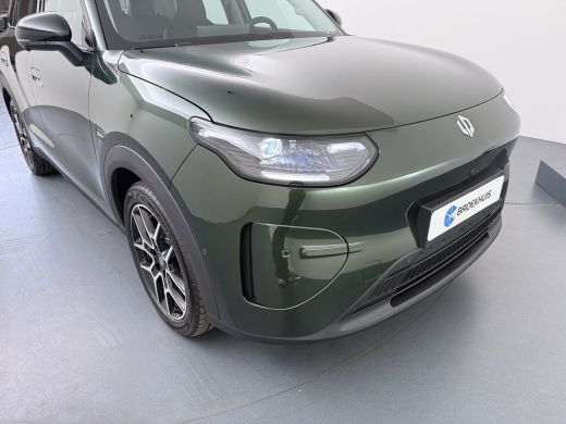 Leapmotor B03X ProMax Design 53 kWh | Achterbank in delen neerklapbaar | Airco (automatisch) | Apple Carplay/And... ActivLease financial lease