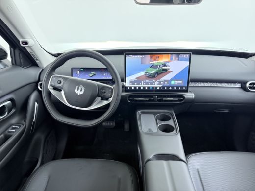 Leapmotor B03X ProMax Design 53 kWh | Achterbank in delen neerklapbaar | Airco (automatisch) | Apple Carplay/And... ActivLease financial lease