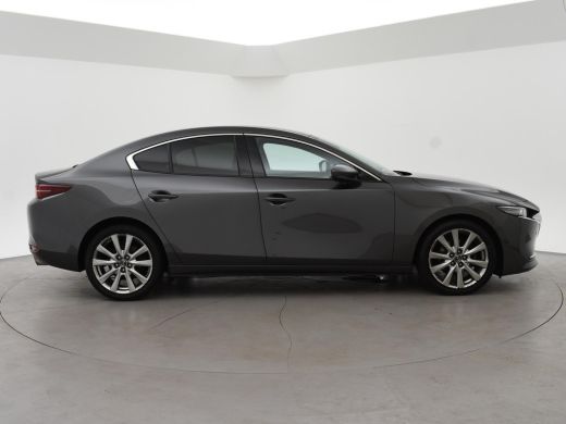 Mazda 3 2.0 e-SkyActiv-X M HYBRID 186 PK LUXURY + CARPLAY | BOSE | HEAD-UP | ADAPTIVE CRUISE | MEMORY | S... ActivLease financial lease