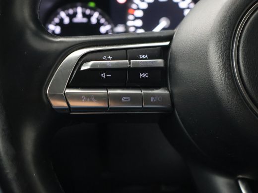 Mazda 3 2.0 e-SkyActiv-X M HYBRID 186 PK LUXURY + CARPLAY | BOSE | HEAD-UP | ADAPTIVE CRUISE | MEMORY | S... ActivLease financial lease