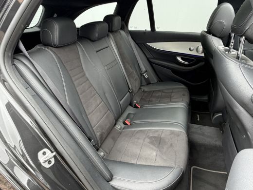 Mercedes-Benz E-Klasse Estate 300 de 4MATIC AMG Burmester Pano Elek.Trekhaak Memory VOL! ActivLease financial lease