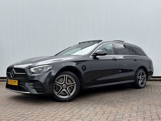 Mercedes-Benz E-Klasse Estate 300 de 4MATIC AMG Burmester Pano Elek.Trekhaak Memory VOL! ActivLease financial lease
