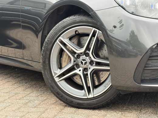 Mercedes-Benz E-Klasse Estate 300 de 4MATIC AMG Burmester Pano Elek.Trekhaak Memory VOL! ActivLease financial lease
