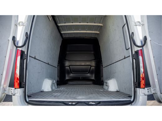 Mercedes-Benz Sprinter 516 CDI L3H2 | 7-Zits | 3.5T Trekgwicht | Automaat | Camera | Mbux | Climatronic | Trekhaak ActivLease financial lease