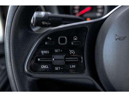 Mercedes-Benz Sprinter 516 CDI L3H2 | 7-Zits | 3.5T Trekgwicht | Automaat | Camera | Mbux | Climatronic | Trekhaak ActivLease financial lease