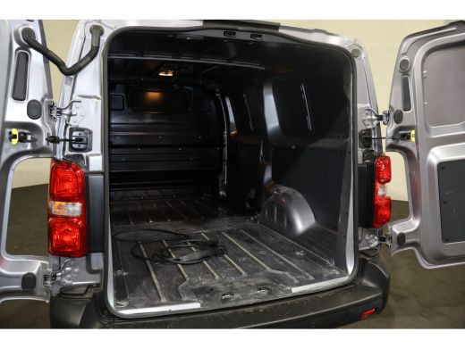 Opel Vivaro-e L3 75 kWh Airco Navigatie ActivLease financial lease