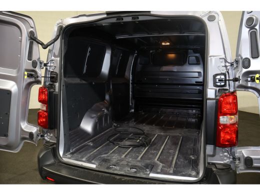 Opel Vivaro-e L3 75 kWh Airco Navigatie ActivLease financial lease