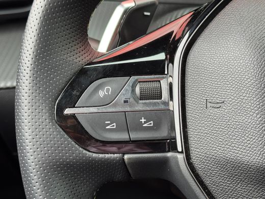 Peugeot 2008 1.2 Hybrid 145 GT | Navigatie | Adaptieve CC | Dode hoek detectie | Keyless | Achterruitrij camera | ActivLease financial lease