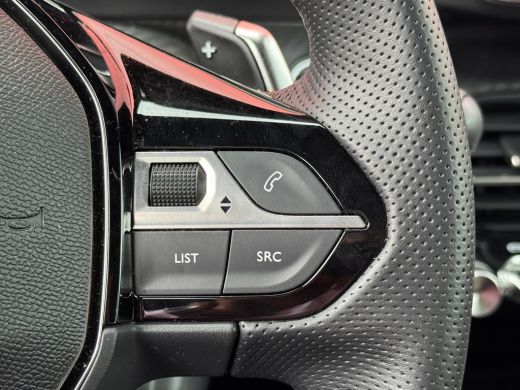Peugeot 2008 1.2 Hybrid 145 GT | Navigatie | Adaptieve CC | Dode hoek detectie | Keyless | Achterruitrij camera | ActivLease financial lease